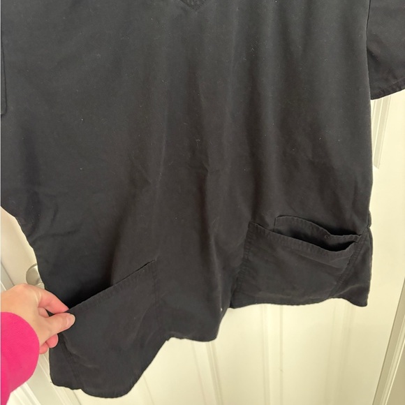 Scrubstar Black Scrub Top - Picture 2 of 4